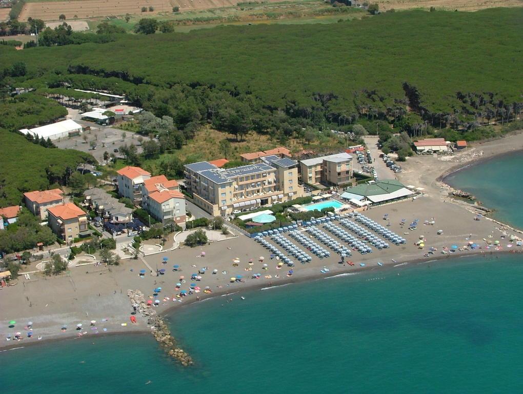 Hotel Stella Marina مارينا دي سيسينا المظهر الخارجي الصورة