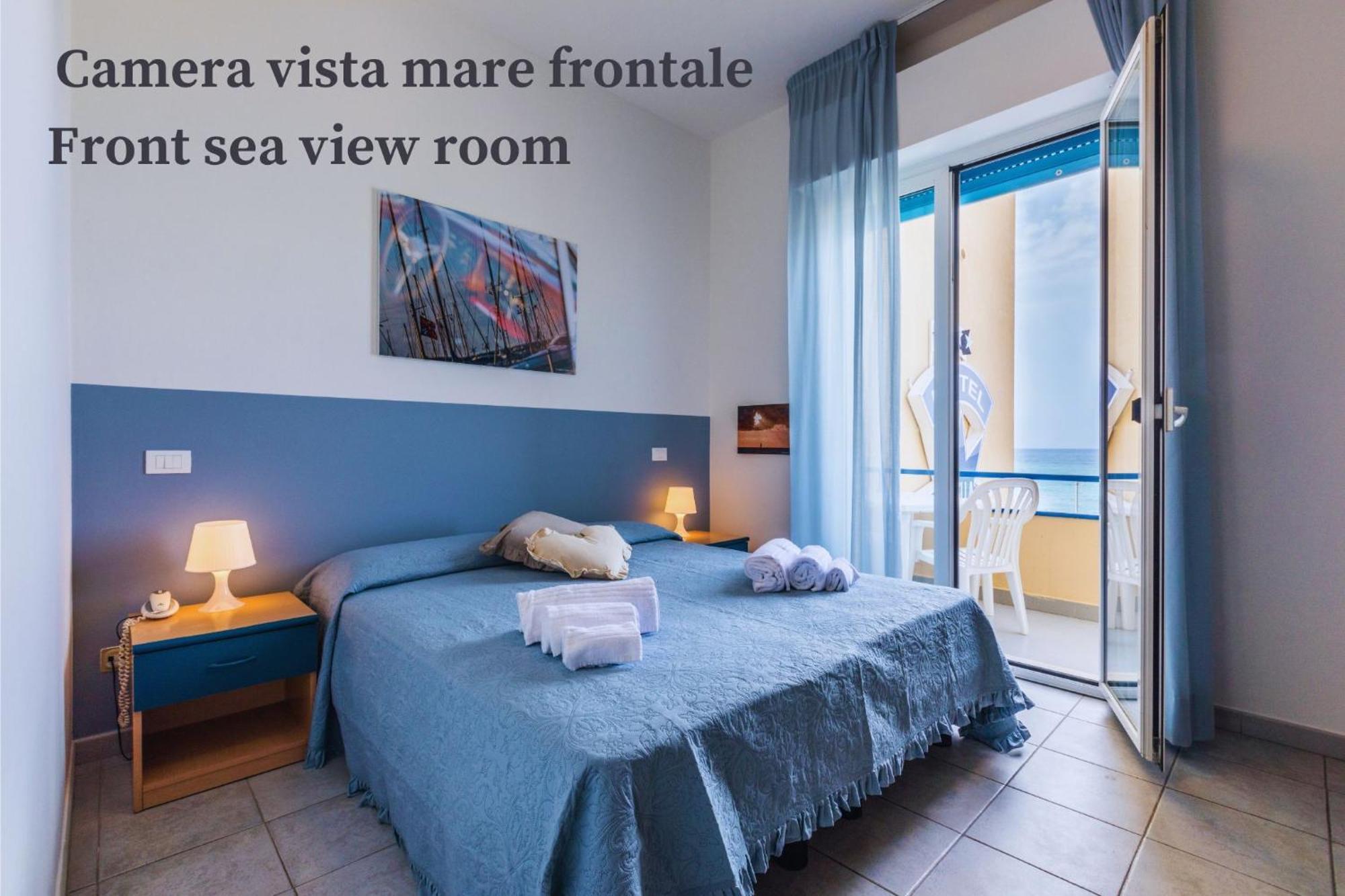 Hotel Stella Marina مارينا دي سيسينا المظهر الخارجي الصورة