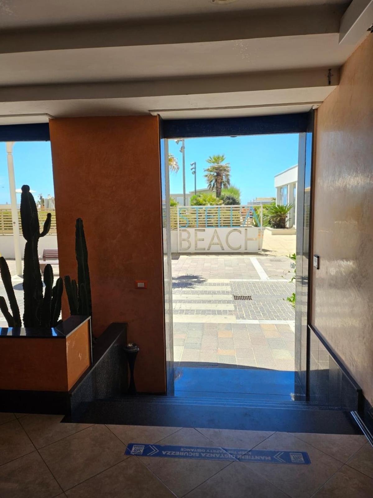 Hotel Stella Marina مارينا دي سيسينا المظهر الخارجي الصورة